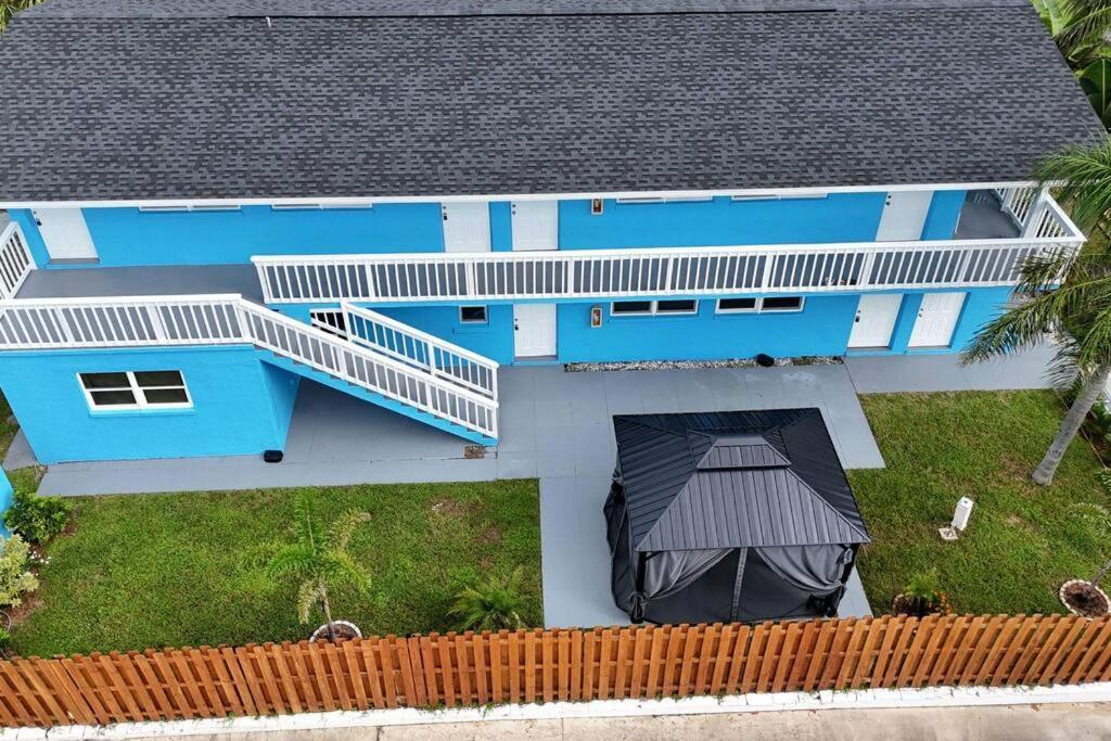 Seaside Cove Apartment Форт Пиърс Екстериор снимка